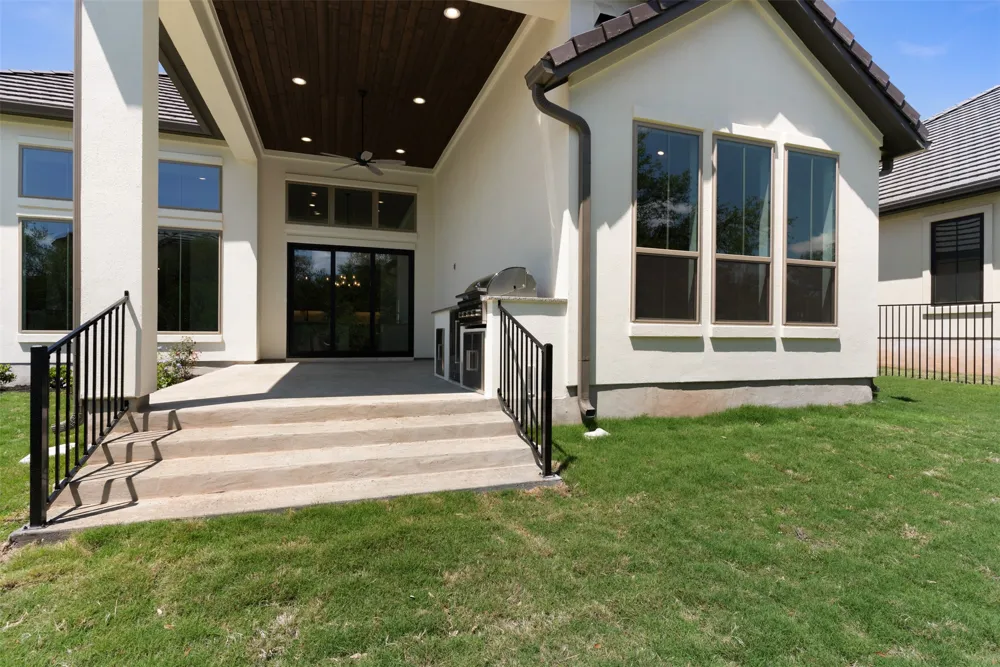 100 Sunny Bell Court Georgetown, TX 78628