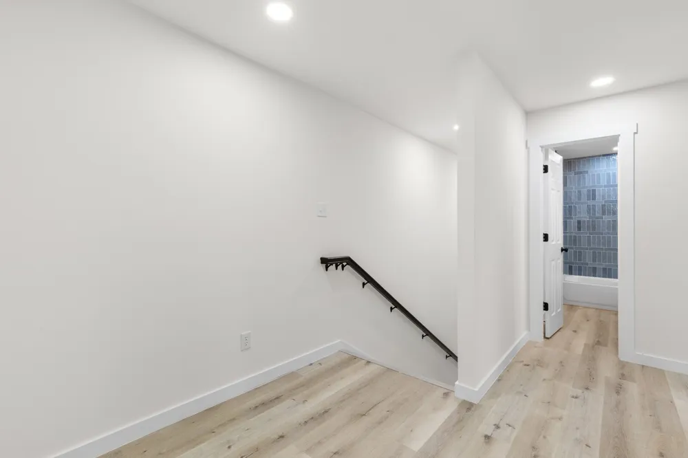 516 Paso Fino Street #101 Robinson, TX 76706