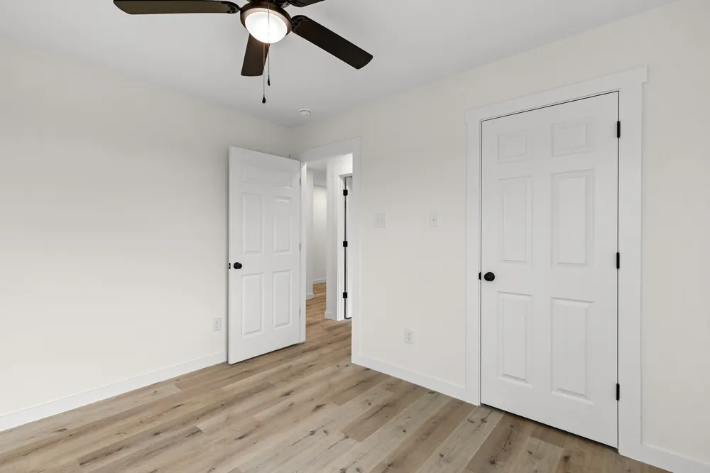516 Paso Fino Street #102 Robinson, TX 76706