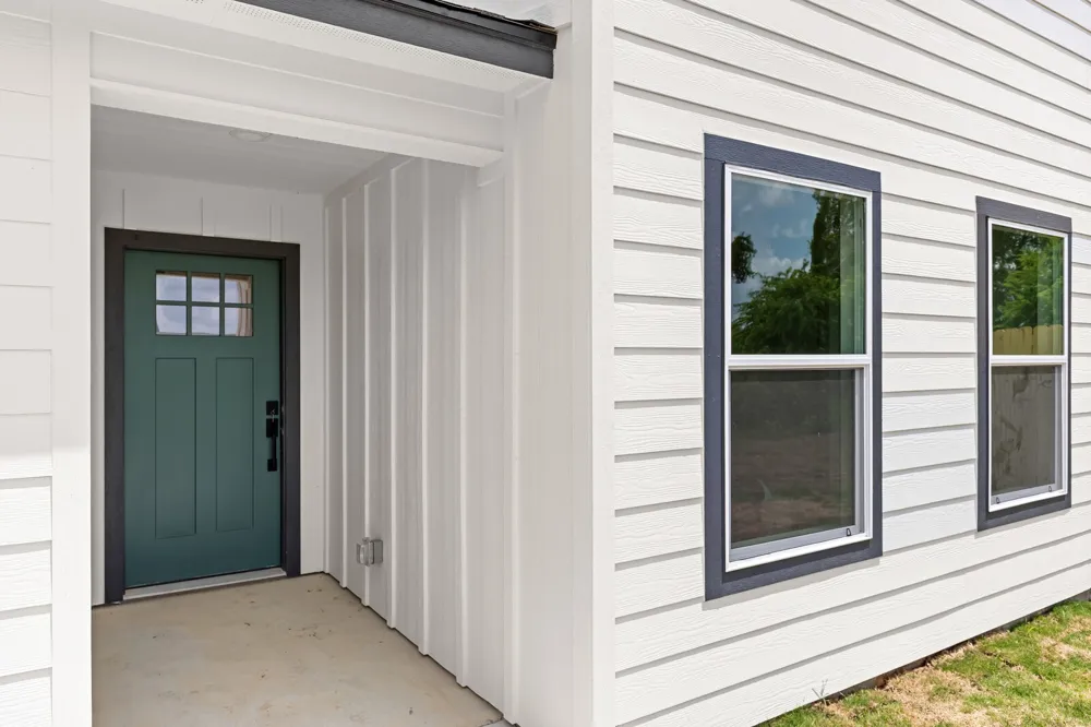 516 Paso Fino Street #102 Robinson, TX 76706