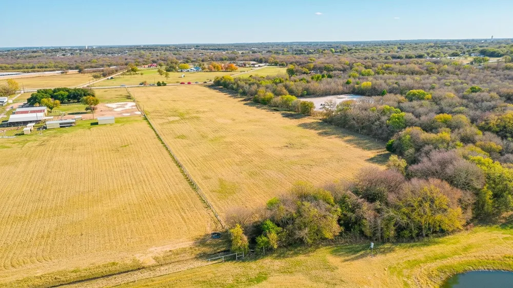 1826 Fm 731 Burleson, TX 76028