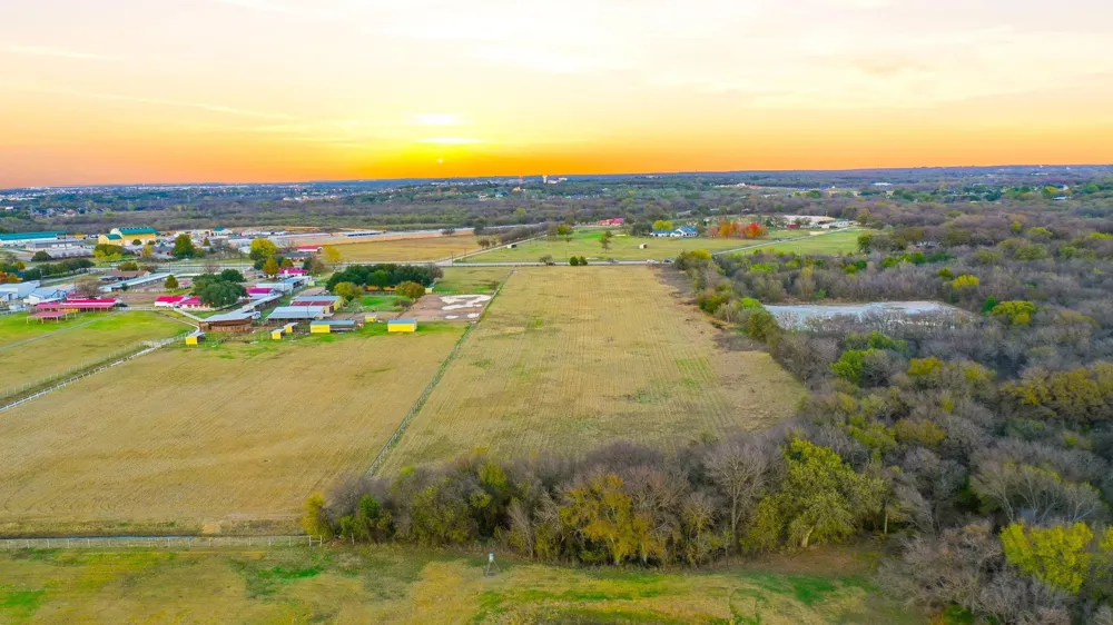 1826 Fm 731 Burleson, TX 76028
