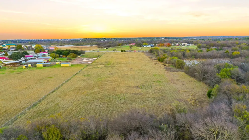 1826 Fm 731 Burleson, TX 76028