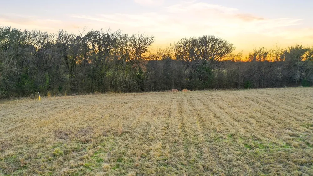 1826 Fm 731 Burleson, TX 76028