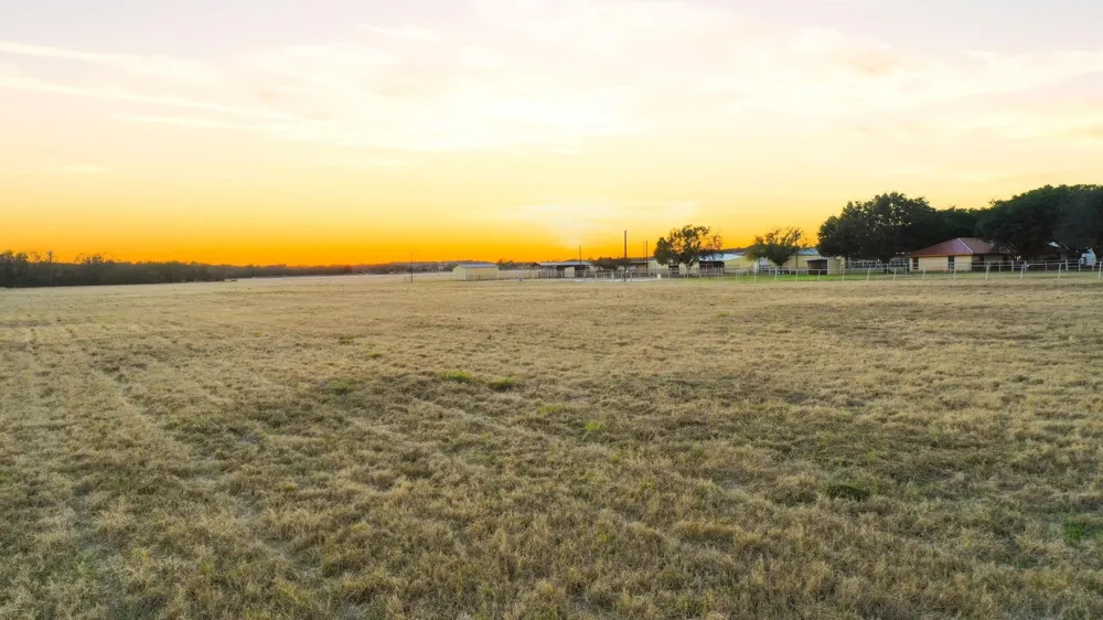 1826 Fm 731 Burleson, TX 76028