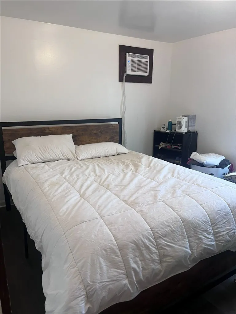 700 Lopez George West, TX 78022