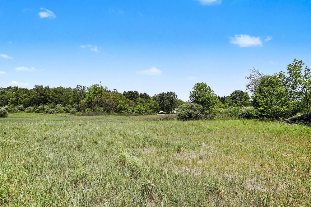30083 M-43 Paw Paw, MI 49079