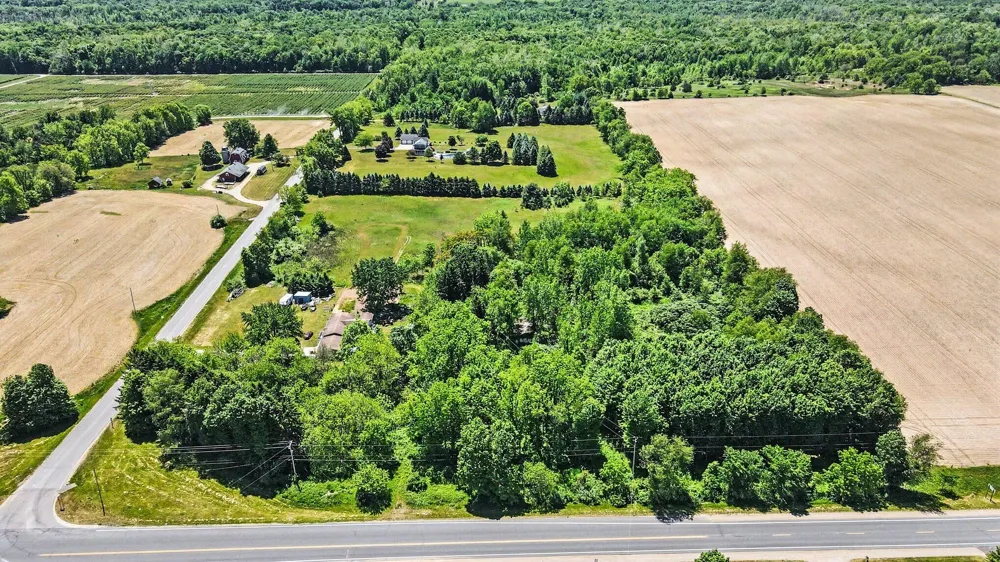30083 M-43 Paw Paw, MI 49079