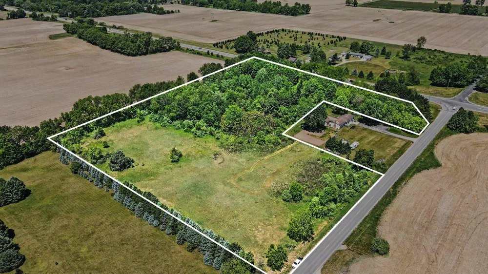 30083 M-43 Paw Paw, MI 49079