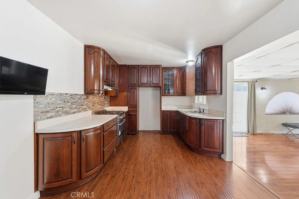 2224 Delnice Avenue El Monte, CA 91732
