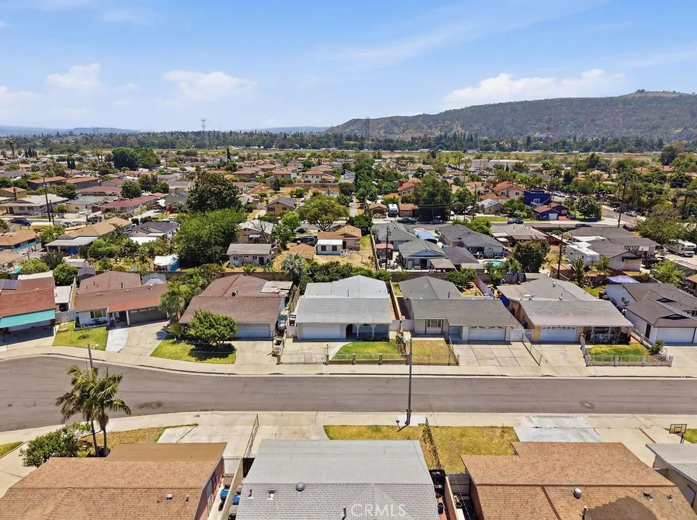 2224 Delnice Avenue El Monte, CA 91732
