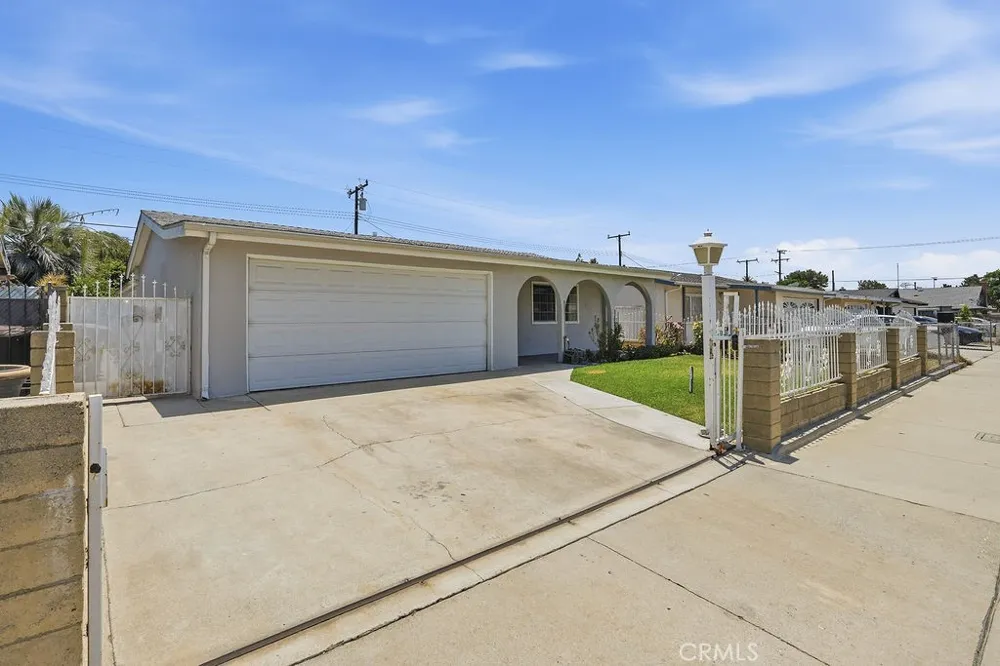 2224 Delnice Avenue El Monte, CA 91732