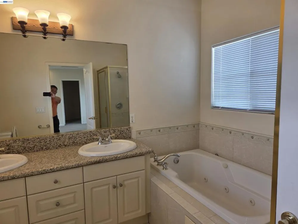 3229 Angelus Ave Rosemead, CA 91770