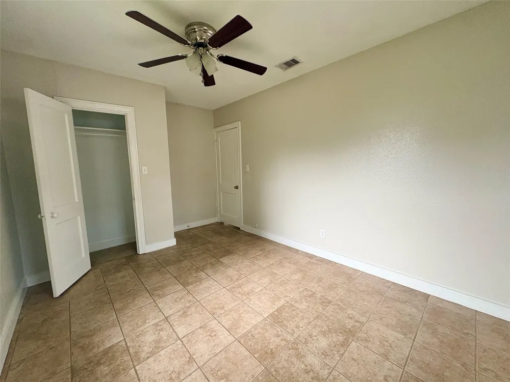 3515 5th Street Bay City, TX 77414