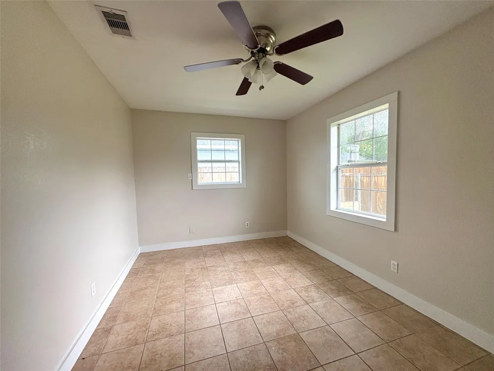 3515 5th Street Bay City, TX 77414