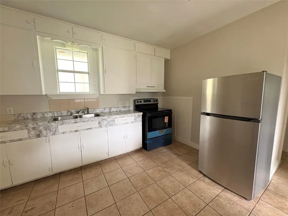 3515 5th Street Bay City, TX 77414