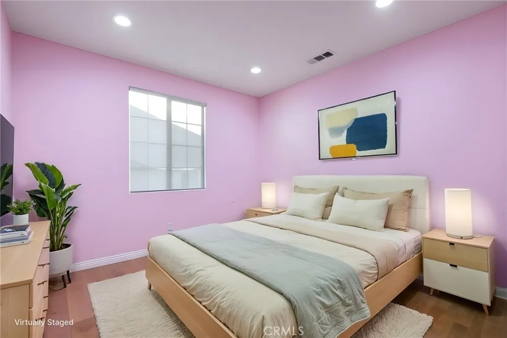 885 E Manresa Azusa, CA 91702
