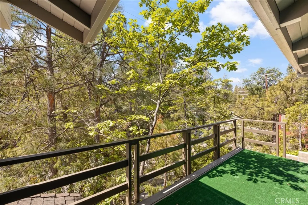 38980 Lake Point Court Bass Lake, CA 93604