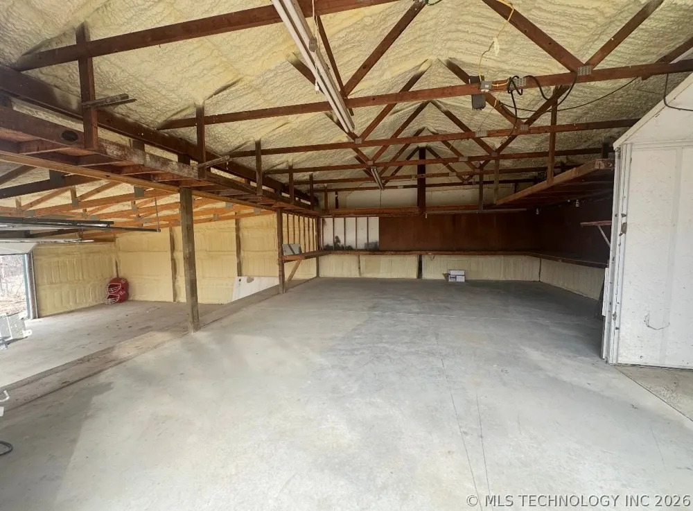 24055 E 760 ROAD Kellyville, OK 74039