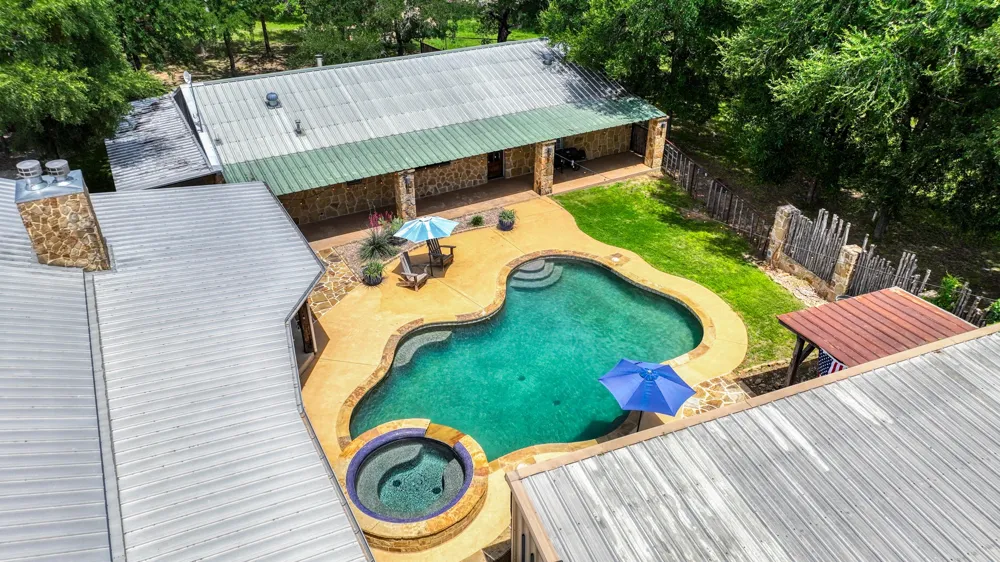 1060 Young Bend Road Brock, TX 76087