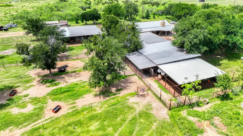 1060 Young Bend Road Brock, TX 76087