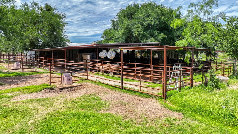 1060 Young Bend Road Brock, TX 76087