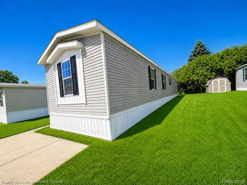 71597 Penny Court #240