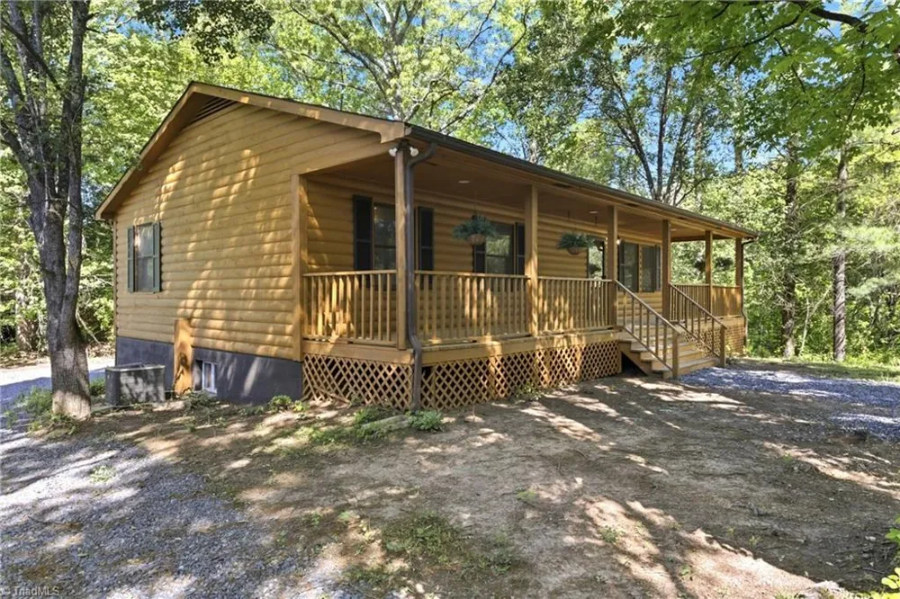 3089 Pipers Gap Road Mount Airy, NC 27030