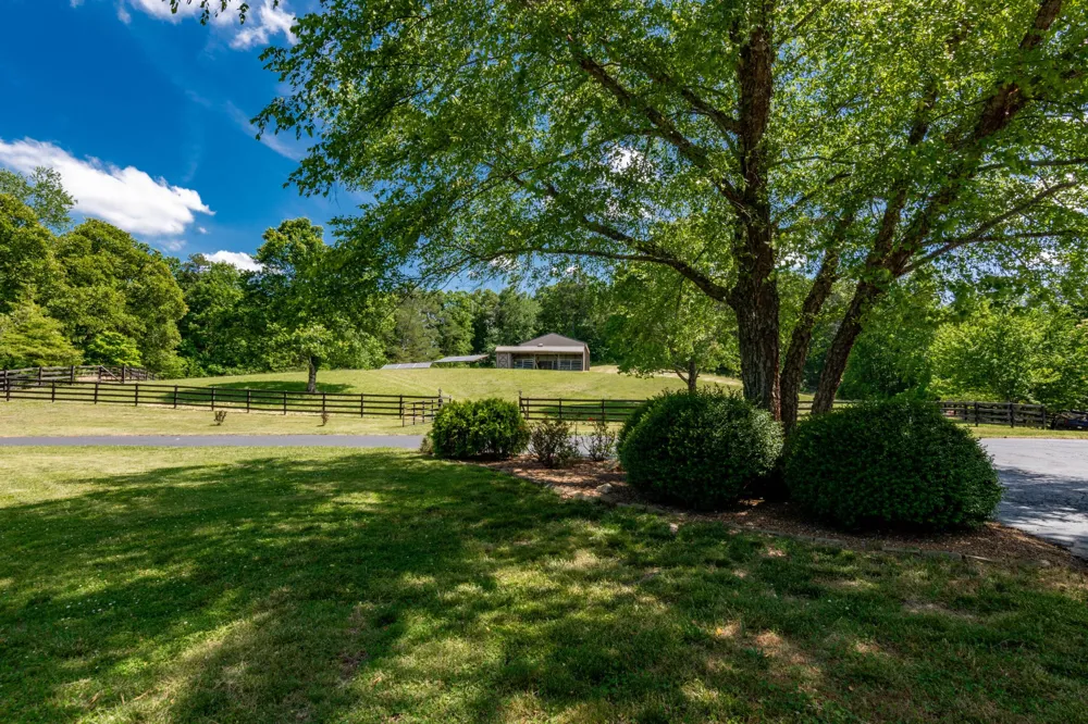 320 Crestview Lane Dayton, TN 37321