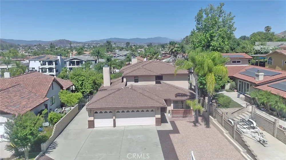 30127 White Wake Canyon Lake, CA 92587
