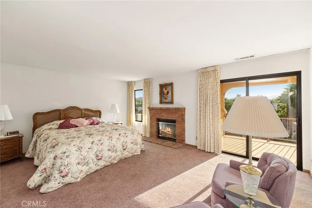30127 White Wake Canyon Lake, CA 92587