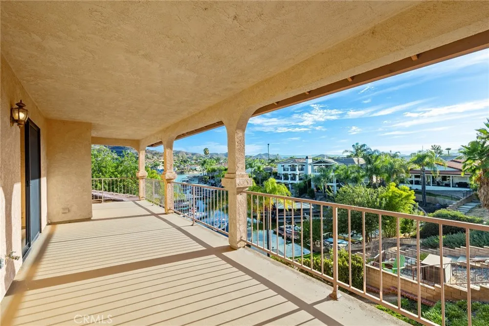 30127 White Wake Canyon Lake, CA 92587