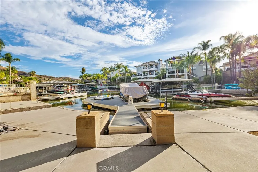 30127 White Wake Canyon Lake, CA 92587