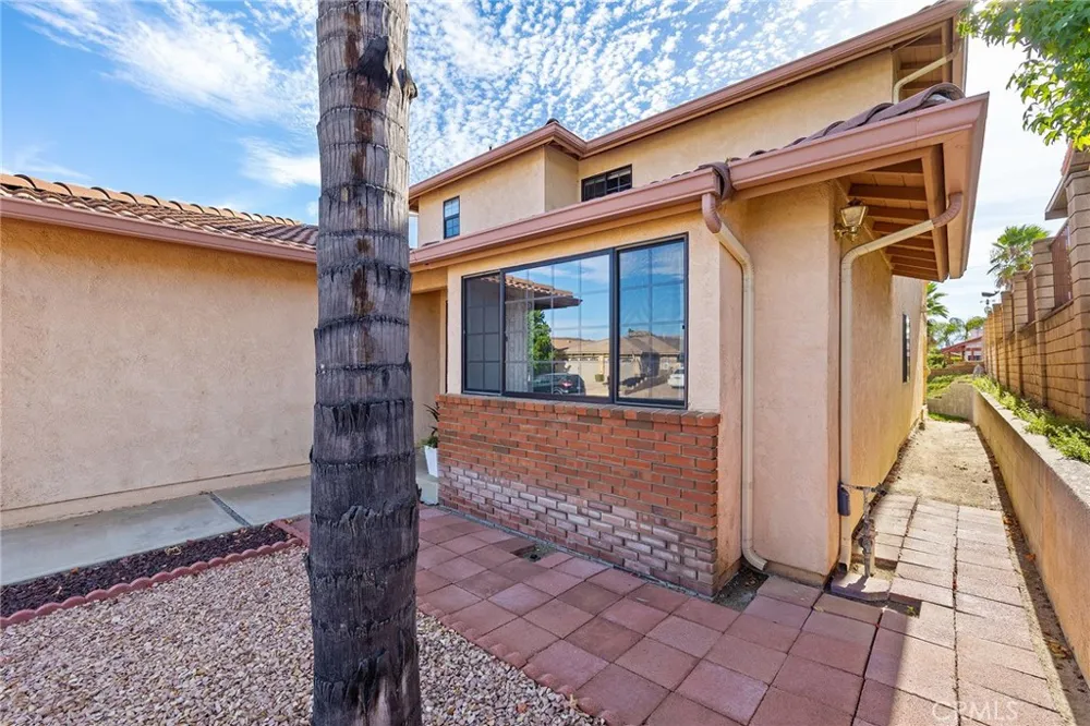 30127 White Wake Canyon Lake, CA 92587