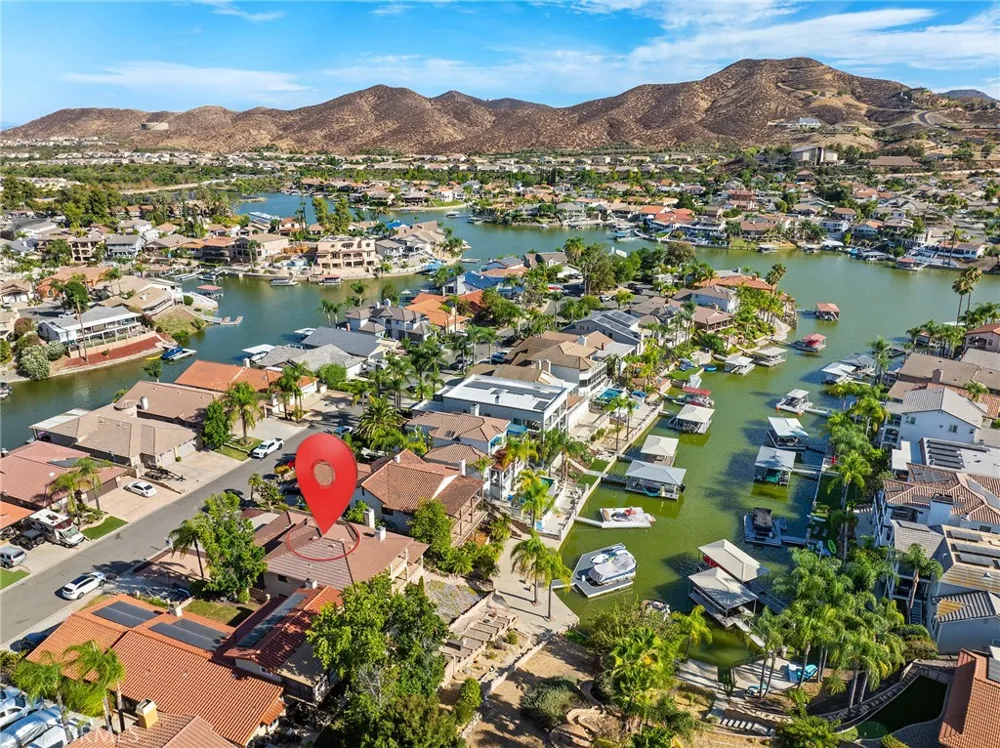 30127 White Wake Canyon Lake, CA 92587