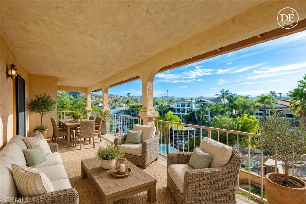 30127 White Wake Canyon Lake, CA 92587