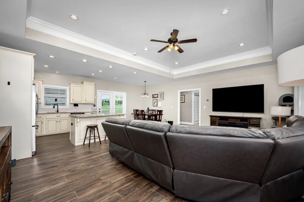 25 Bridle Path Ln Hartsville, TN 37074