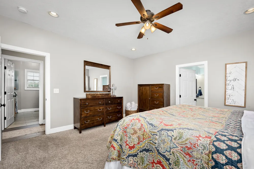 25 Bridle Path Ln Hartsville, TN 37074