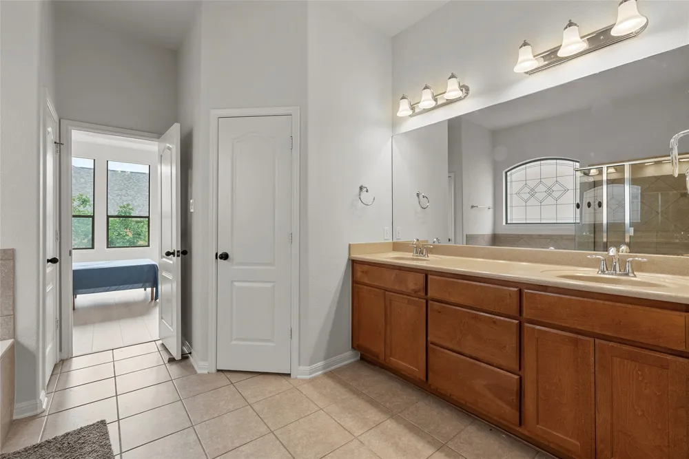 1917 Kempwood Loop Round Rock, TX 78665