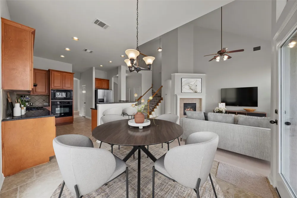 1917 Kempwood Loop Round Rock, TX 78665