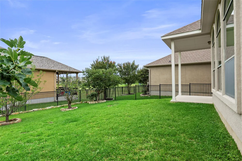 1917 Kempwood Loop Round Rock, TX 78665