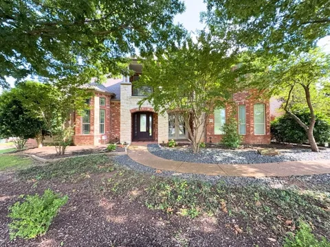 1205 Golden Gate Drive