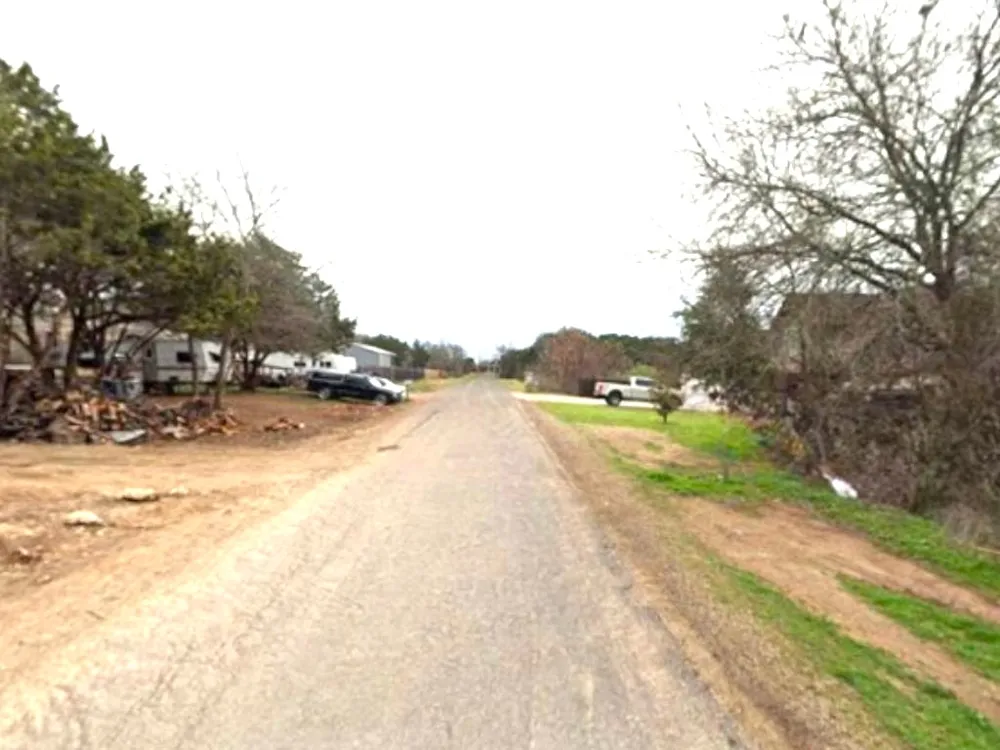 4256 Mistletoe Drive Belton, TX 76513