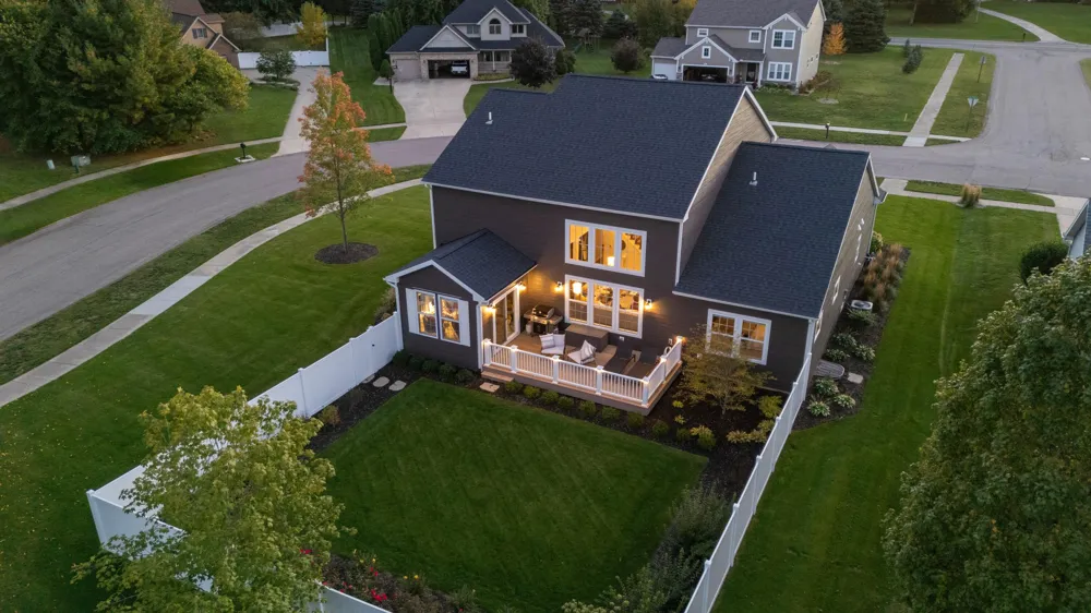 2600 Bell Circle Stevensville, MI 49127