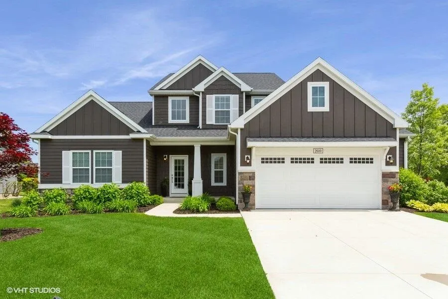 2600 Bell Circle Stevensville, MI 49127