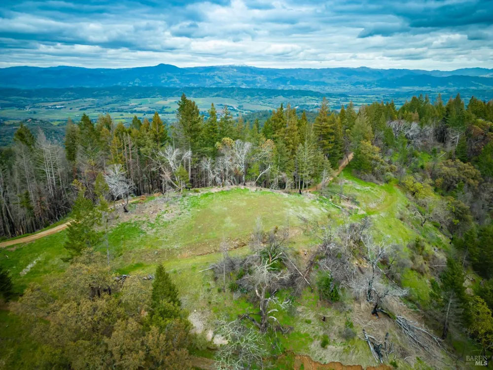1401 Big Ridge Road Healdsburg, CA 95448