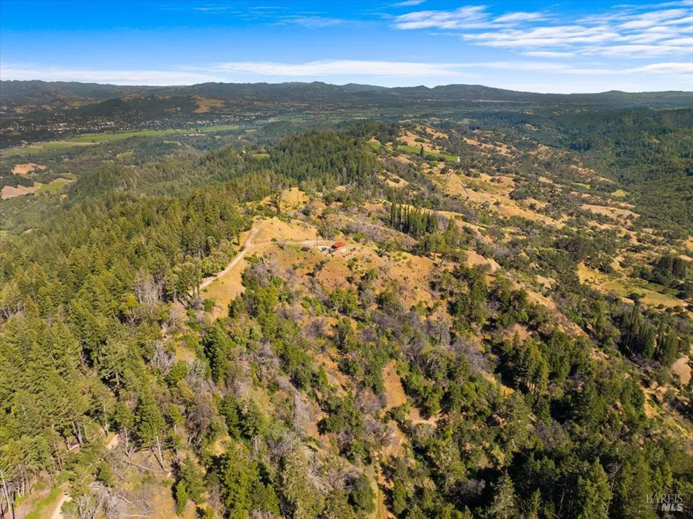 1401 Big Ridge Road Healdsburg, CA 95448