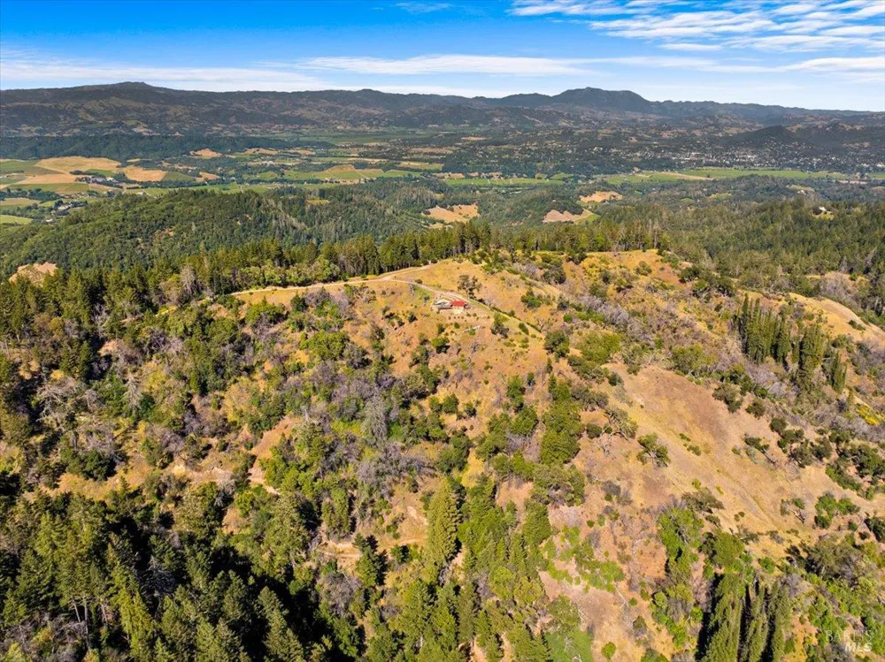 1401 Big Ridge Road Healdsburg, CA 95448