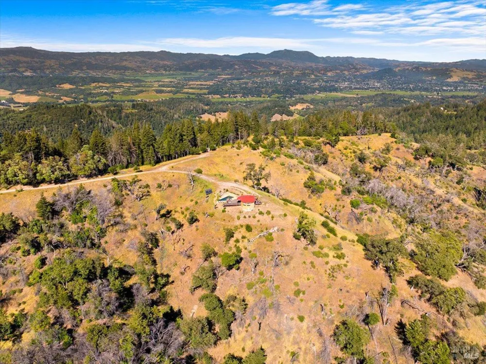 1401 Big Ridge Road Healdsburg, CA 95448