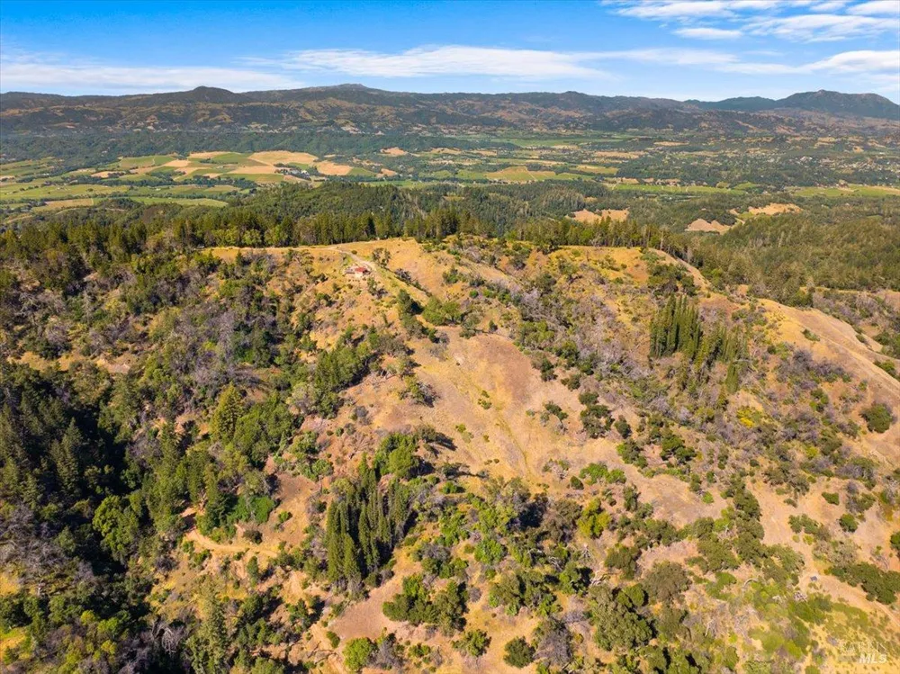 1401 Big Ridge Road Healdsburg, CA 95448